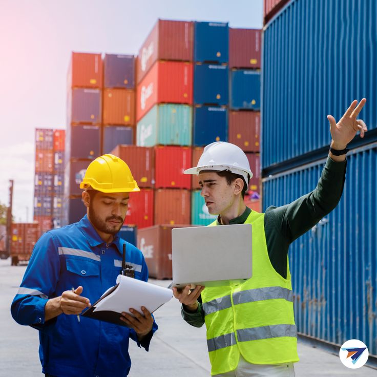Logistics team standardizing risk assessments in a warehouse